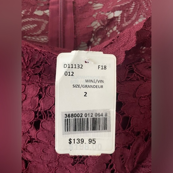 NWT - Le Chateau Lace Off-Shoulder Dress – Size 2 - Picture 11 of 14